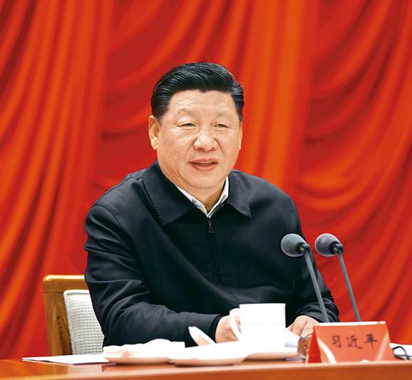说明: 　　2019年1月21日，省部级主要领导干部坚持底线思维着力防范化解重大风险专题研讨班在中央党校开班。中共中央总书记、国家主席、中央军委主席习近平在开班式上发表重要讲话。 新华社记者 饶爱民/摄